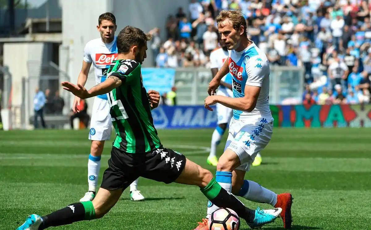 九游会娱乐 -包含冲刺阶段突围战来临，那不勒斯围绕德甲更衣室发声，令人意外，更衣室氛围转暖的词条