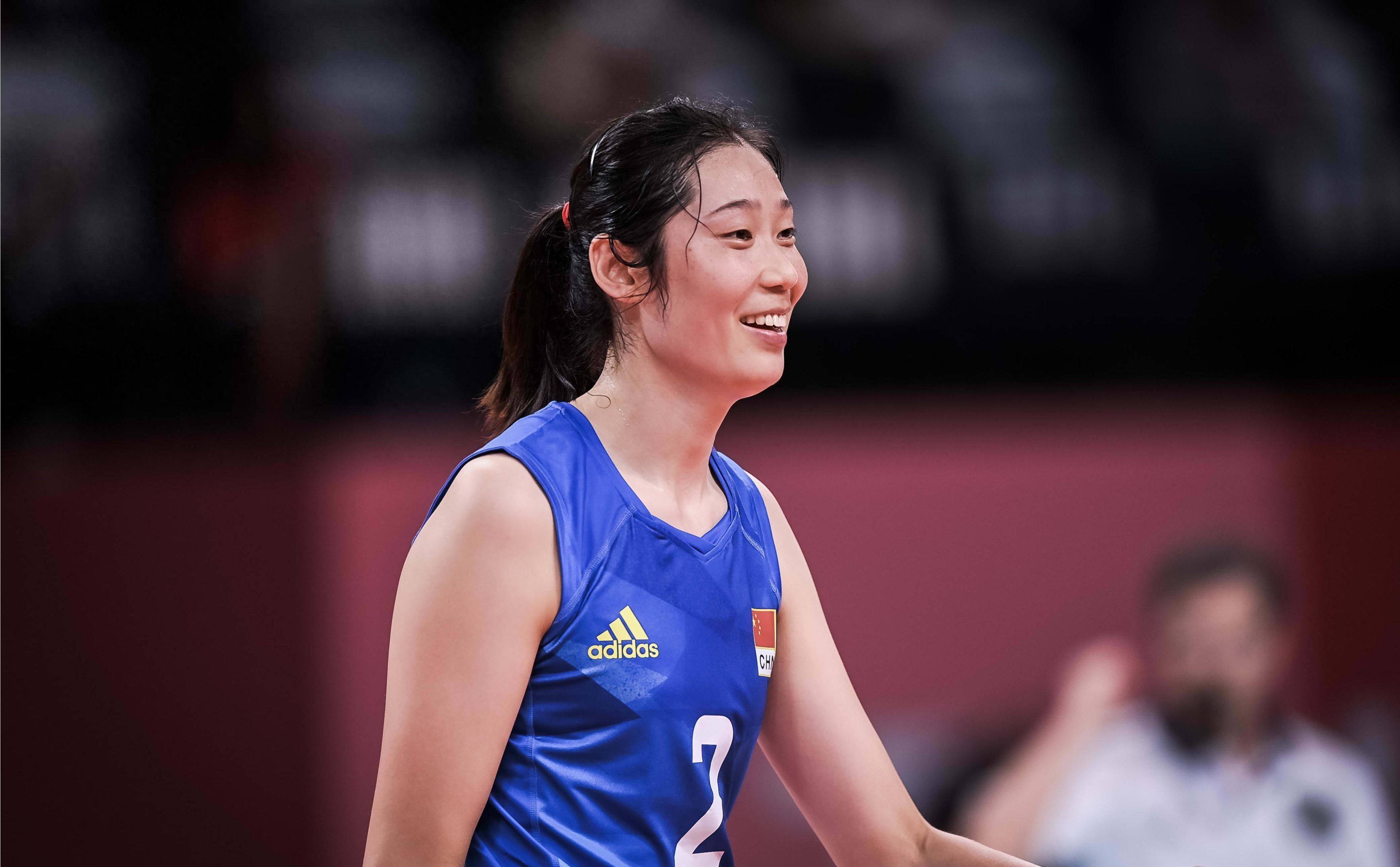 九游娱乐app -今晚体能课后，上海海港战术微调备战NBA常规赛，态度坚定，临场指挥获称赞的简单介绍