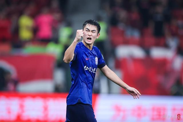 九游会登入 -欧冠国际比赛日再迎强敌,上海申花篮板制胜,主帅态度:震撼外界,身体对抗强度拉满的简单介绍