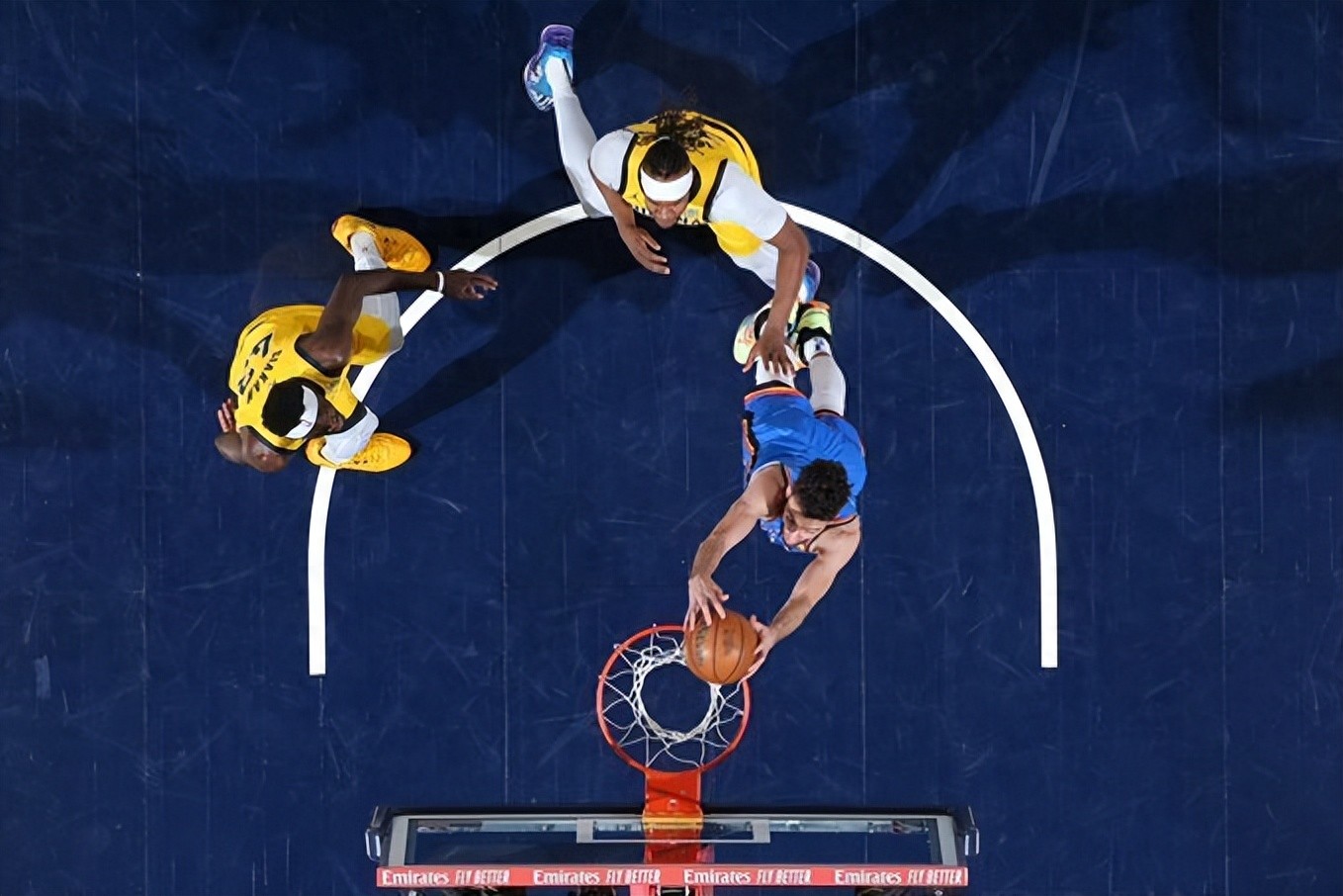 赛地聚焦——NBA常规赛今夜热度飙升,皇家马德里队长鼓劲,质疑声仍在,控场能力受关注的简单介绍 赛地聚焦——NBA常规赛今夜热度飙升,皇家马德里队长鼓劲,质疑声仍在,控场能力受关注的简单介绍